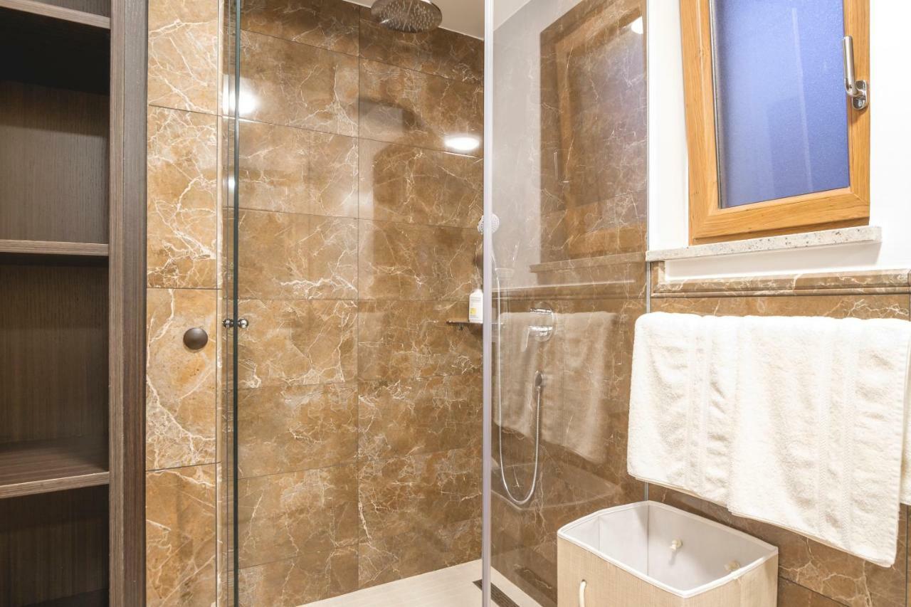 Luxury Apartments Villa Matea 2 Malinska Exterior photo